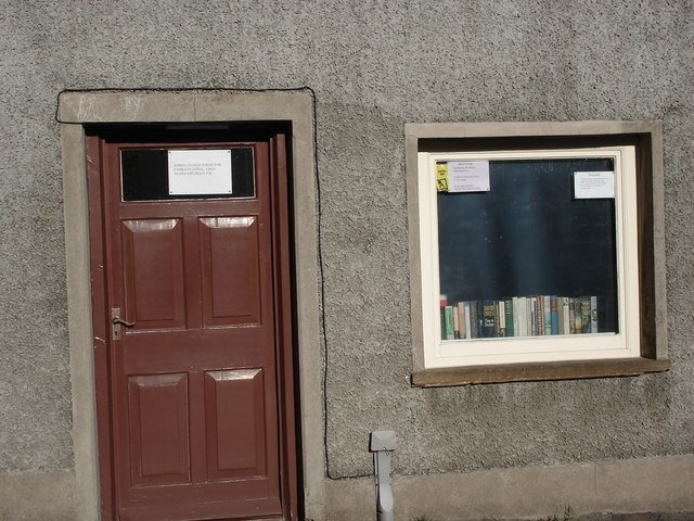 Cartmel - shop (closed for business today)