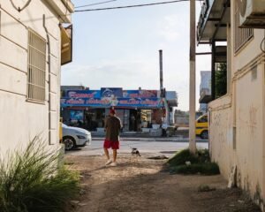 Und da ist die Hauptstrasse (Route touristique)